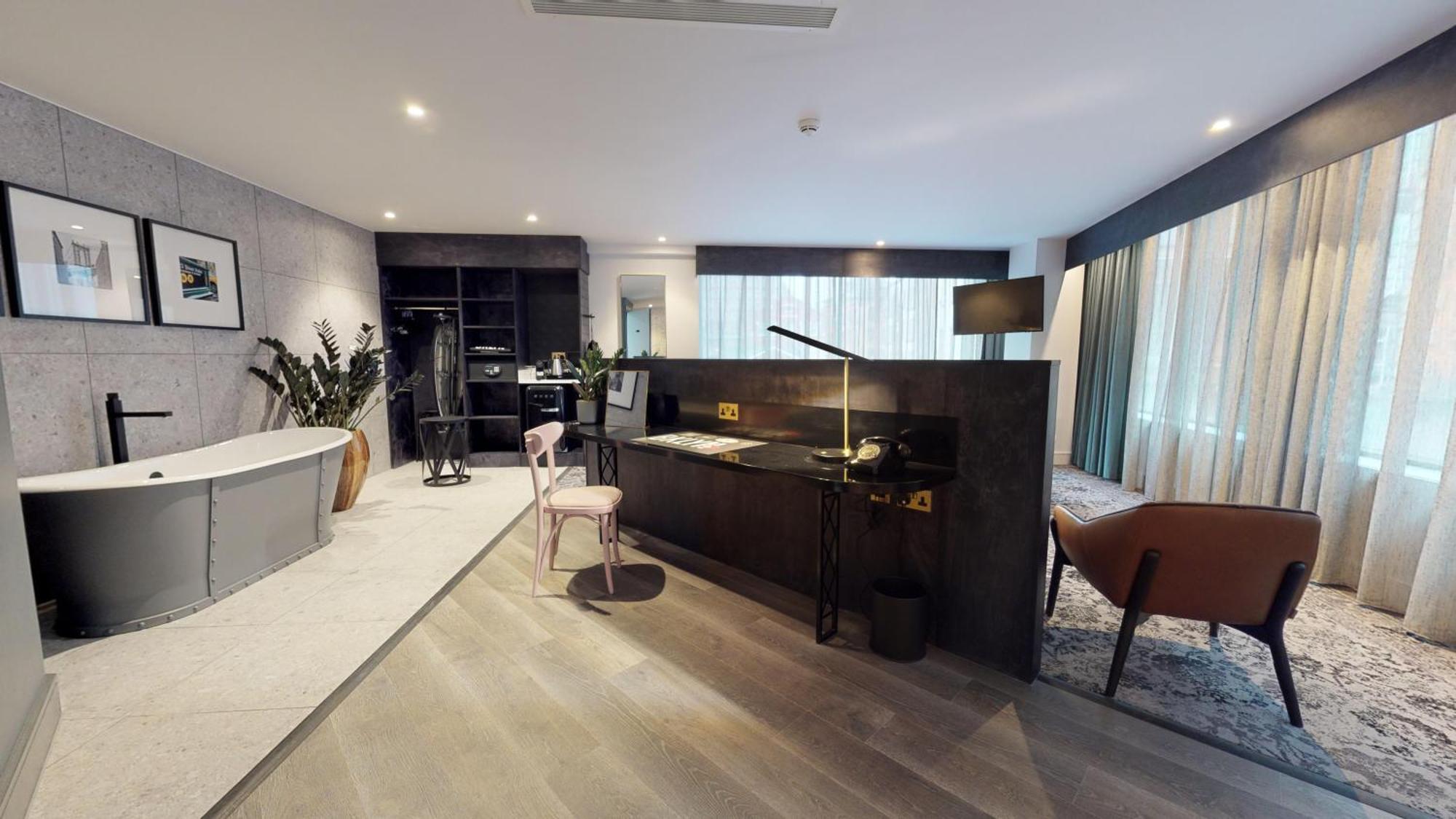 Voco Manchester - City Centre By Ihg Bagian luar foto